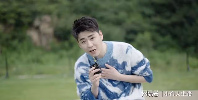德雲社張雲雷發文，曬開船的照片，一句誰坐我副駕引發熱議