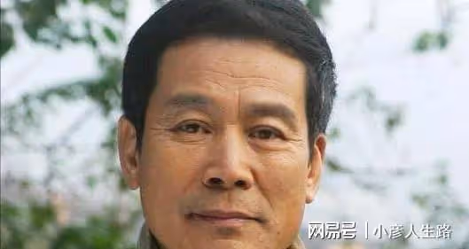 演員李小燕:結婚19年丈夫75歲了,她值得嗎?