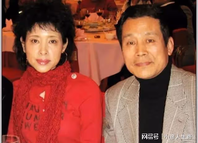 演員李小燕:結婚19年丈夫75歲了,她值得嗎?