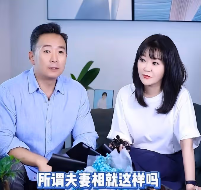 王小騫：狗糧撒一地，為祈願夫妻長相守曾找「算命先生」占卜愛情