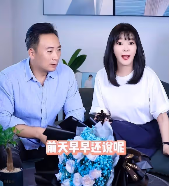 王小騫：狗糧撒一地，為祈願夫妻長相守曾找「算命先生」占卜愛情