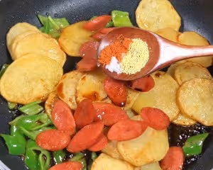 簡單又下飯的干鍋土豆片｜家常菜🔥