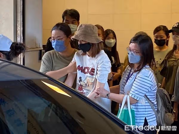 艾成死因曝光！王瞳哭到癱軟「揭他生前失控原因」：講了很多話　結婚2年「寫給她的最後一首情歌」告白催淚