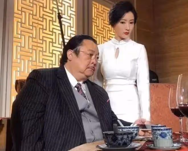 34歲港姐突然宣布生娃！懷胎10月沒人知，4年前嫁內地導演唐寅