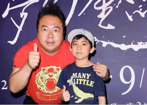 兒子學費一年60萬!董至成「沒日沒夜拍戲仍不夠」嘆:要去賣腎了,自認「不想害孩子」揭親子對話