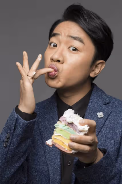 回TVB錄制《獎門人》!王祖藍避談與女高層鬧翻:現在曾志偉最大