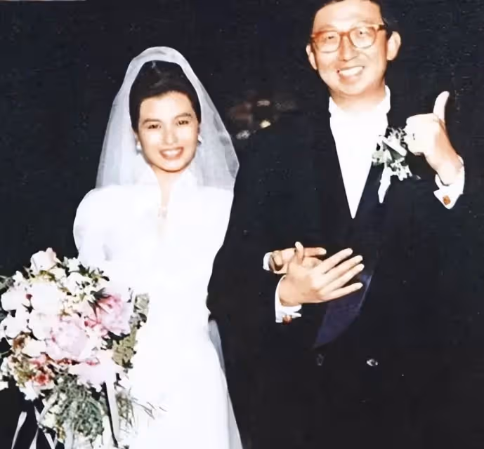 港圈「四大美女」，歷盡千帆，她們的故事比想像中更悲傷