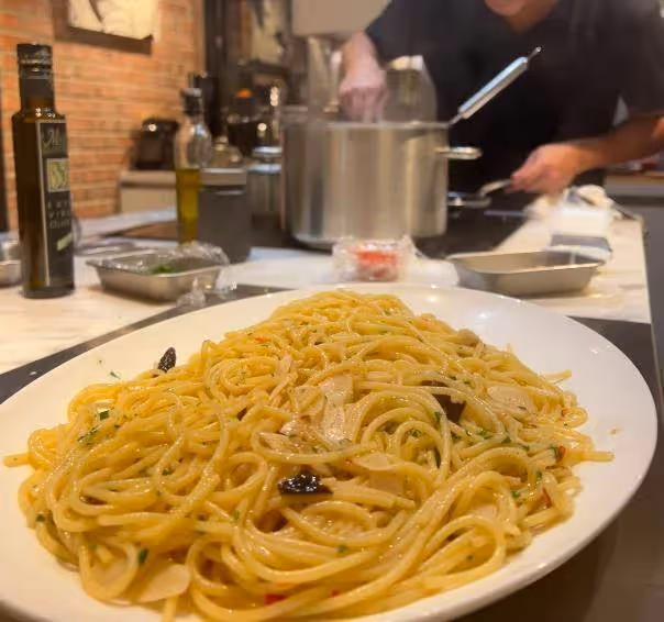 47歲佘詩曼曬美食,6道菜都很「豪氣」,網友:原諒我孤陋寡聞