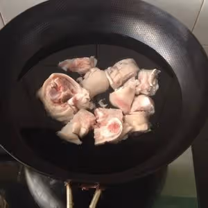 冬瓜豬手湯