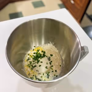 一口腸仔包