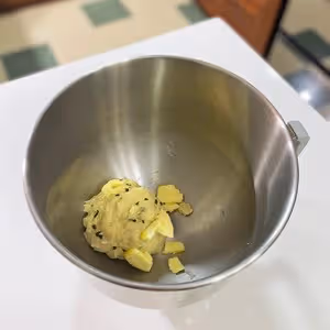 一口腸仔包