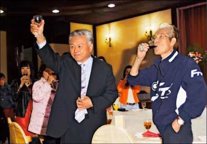 55歲徐亨當年宣告破產「親友紛紛閃避」唯獨他不離棄，慷慨解囊650萬「沒他就沒我」，淚謝：演藝圈唯一的恩人！