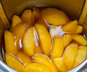 小美版低溫黃桃罐頭糖水
