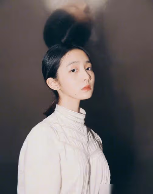 星二代有多會長！本以為黃多多的顏值夠高了，看到趙薇女兒：被驚艷到了