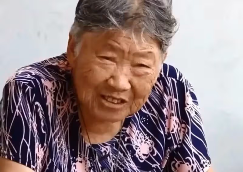 老人住安養院15年,突然要回家,子女不敢相信:她去世28年了, 網友:孩子們真孝順
