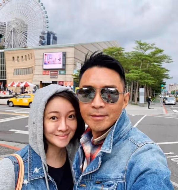 又和好!TVB前男星嬌妻忽曬二人合照,將老公拒行房一事拋之腦後