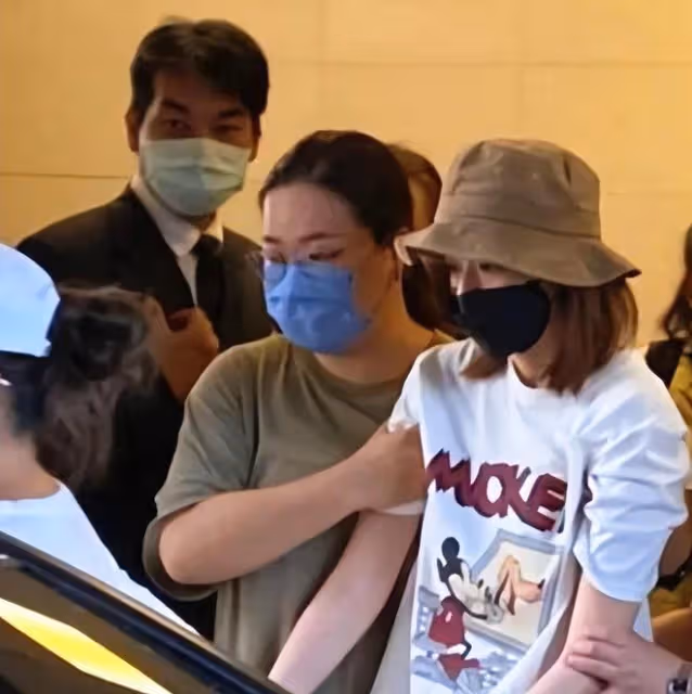 老公墜樓身亡!35歲女星王瞳卻被質問為何不救,緊急關閉評論區