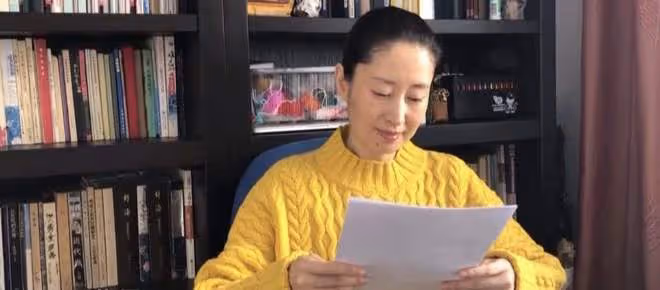給娛樂圈40歲以上的女星排個名,閆妮臉僵如石,殷桃風情萬種