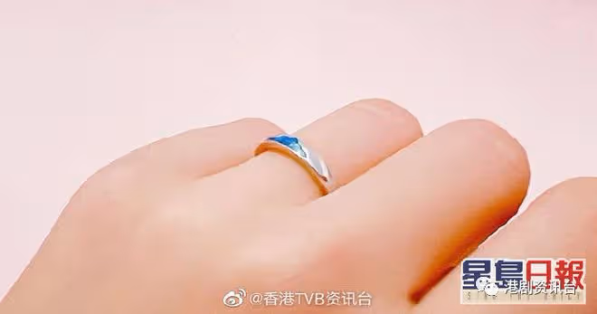 恭喜恭喜!TVB選秀出道女歌手曬戒指預告有好消息