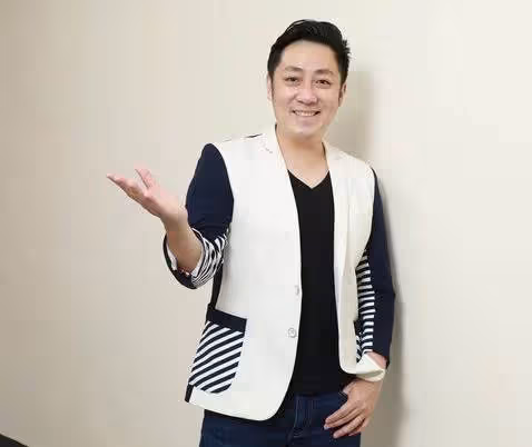艾成墜下，妻子一天未進食首對外發聲，內容令人鼻酸，另專家指出砸壞公物將面臨索賠