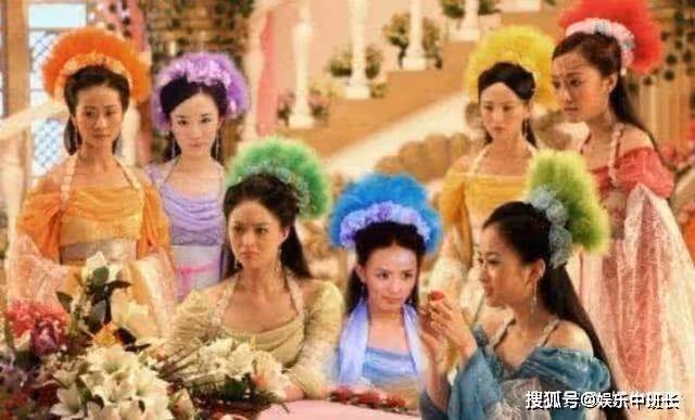 《歡天喜地七仙女》15年後，男主淪為路人，男配卻搭檔趙麗穎翻紅