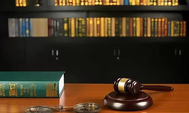 女研究生帶母上學,最終宿舍自縊身亡:沒有人願意被臍帶栓一輩子