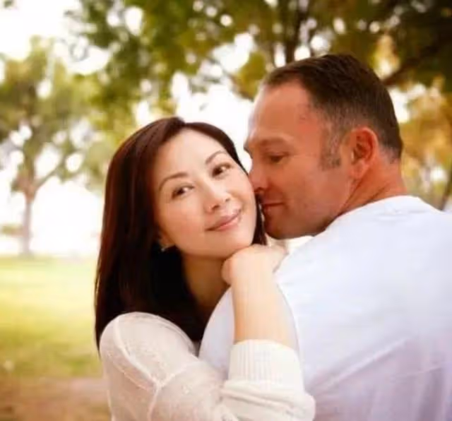 3結2離!她曾紅過邱淑貞「卻遭前夫曝一週要10次」事業受挫 47歲三婚「再嫁初戀」近況曝光