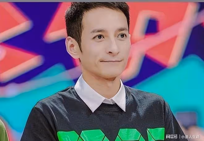 李維嘉因為負面消息被芒果台開除，微博認證讓人感動，殺雞做猴吧