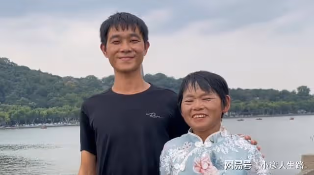 張秀秀的婆婆被鄰居欺負失明，發視頻哭訴其惡行，同村人說出實情