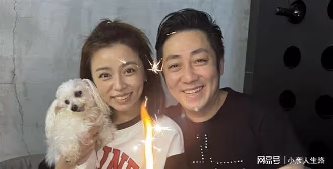 蔡艾成真正死因出爐,老婆王瞳透露其生前最後狀況,夫妻日常曝光