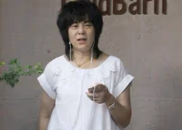 葛優對邋遢老婆寵了三十年不變心，至今不要孩子，原來另有隱情