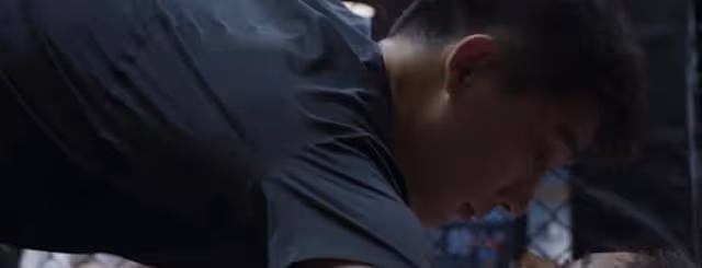 歡樂頌3，露西名媛身份是假的，接近李其行，不過是為了錢
