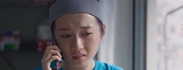 歡樂頌3，露西名媛身份是假的，接近李其行，不過是為了錢