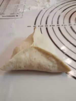 全麥版芒果乳酪歐包