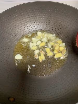 🔥「爆炒青椒雞腿肉」🔥