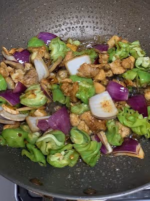 🔥「爆炒青椒雞腿肉」🔥