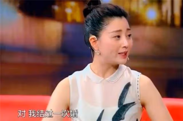 知情人曝沈騰和殷桃曾是大學情侶 畢業前分手