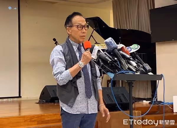 艾成墜樓／媽媽心碎親筆信！不捨愛子離世「相信你不是主動選擇離開」　嘆已經盡了孝心「向王瞳悲痛喊話」