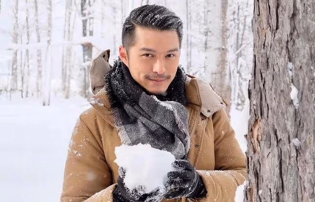 恭喜！TVB知名男星今日大婚，新娘一身金器雍容華貴閃爆全場