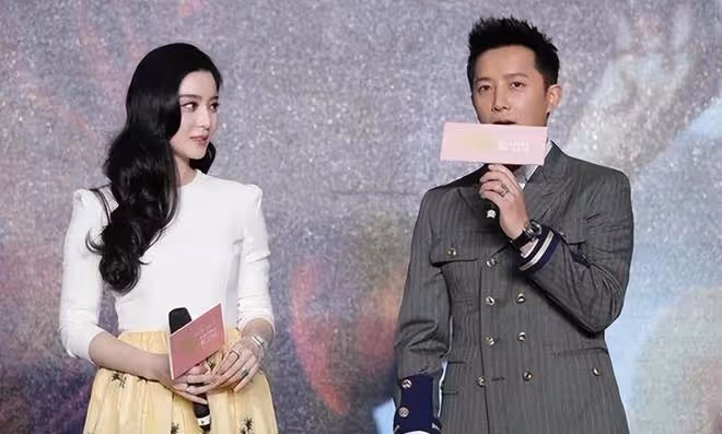 伸咸豬手、亂扔垃圾、當街小便，這些低素質明星，太敗好感了