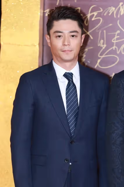 全家靠老婆養!林心如爆料「霍建華失業很久了」 無奈曝「都怪他自己」連女兒都受不了