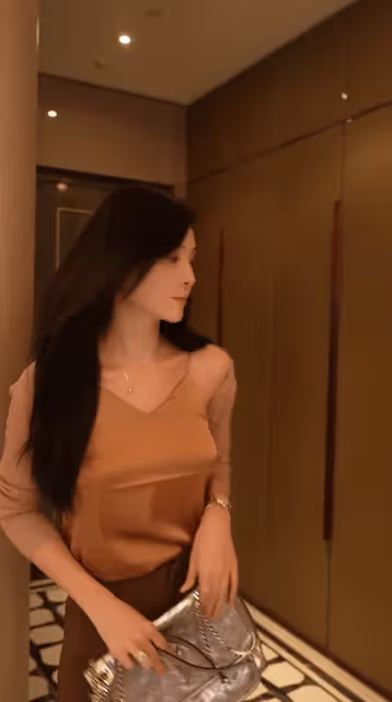 疑搬進大S昔日婚房!汪小菲緋聞女友「已戴上婚戒」 不顧張蘭反對:選擇在一起