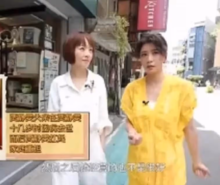 46歲賈靜雯曬素顏健身照,穿背心配無痕褲秀出「柯基臀」,網友:身材夠絕
