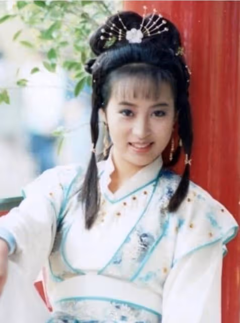 黎美嫻探望昔日熒幕搭檔，對方患病行動不便，開火鍋店自力更生