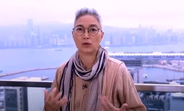 港媒曝周潤發在廖啟智出殯當天帶二人合照爬山,從清晨悼念至黃昏才回家_智叔