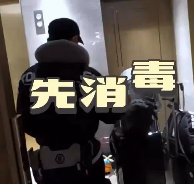 苗苗曬老公鄭愷回家vlog,一家團聚畫面超有愛,Ana見爸爸笑不停