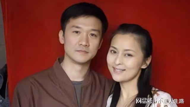 瓊瑤女郎何音豪宅內曬娃,長相帥氣撞臉吳磊,曾被丈夫黃志忠拋棄