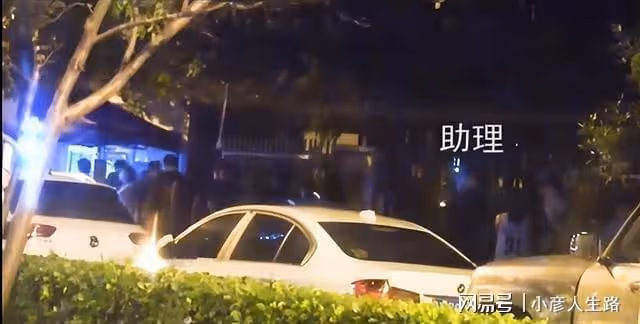 王鶴棣再上熱搜!被拍讓助理代排做核酸惹爭議,網友們各執一詞