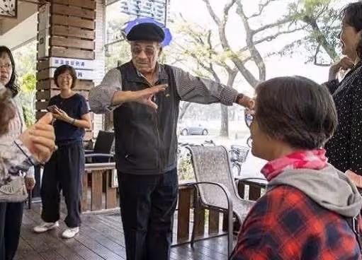 《我愛紅娘》田文仲卸明星光環!81歲樂當巡守員「深夜守護鄉裡」默默付出,曝光晚年大計畫:走也瞑目了!