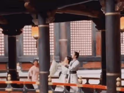 高甜預警！吳磊主動牽手趙露思！吳露可逃CP感劇播前後評價超逆轉